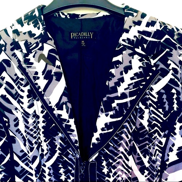 Picadilly Fashions Zip-Up Blazer Abstract Design Black/White/Grey Size Medium - Picture 2 of 6